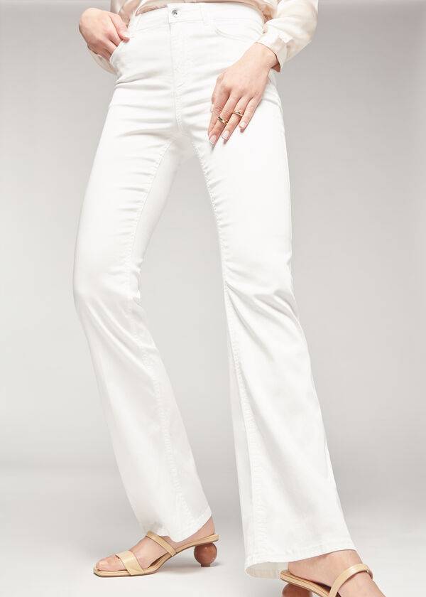 vaqueros acampanados ligeros eco light de calzedonia para mujer color blanco