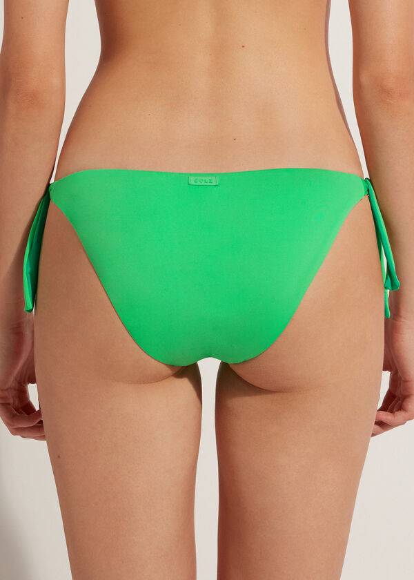 braguita de bikini ecológica de indonesia con lazo verde de calzedonia para mujer